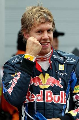 Formel 1, GP Korea in Yeongam, 23.10.10, Sebastian Vettel, Red Bull Racing, feiert die Pole Position o0 Jubel Freude Qualifying