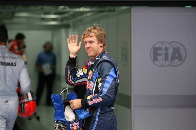 Qualifying, Sebastian Vettel (GER), Red Bull Racing, RB6 pole position Korean Grand Prix  o0 Fia Logo Emblem Verbandslogo Verbandsemblem
