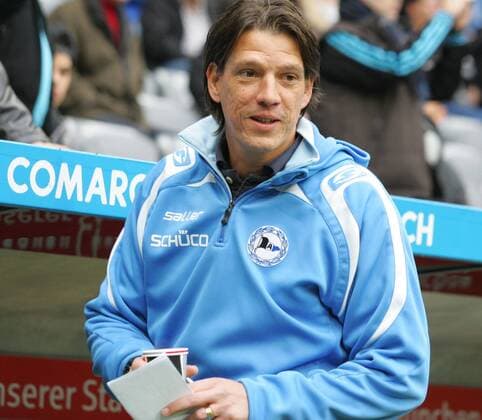 Trainer Christian Ziege (Bielefeld) Fussball Herren 2. BL München Allianz Arena 23.10.2010 TSV 1860 München - Arminia Bielefeld