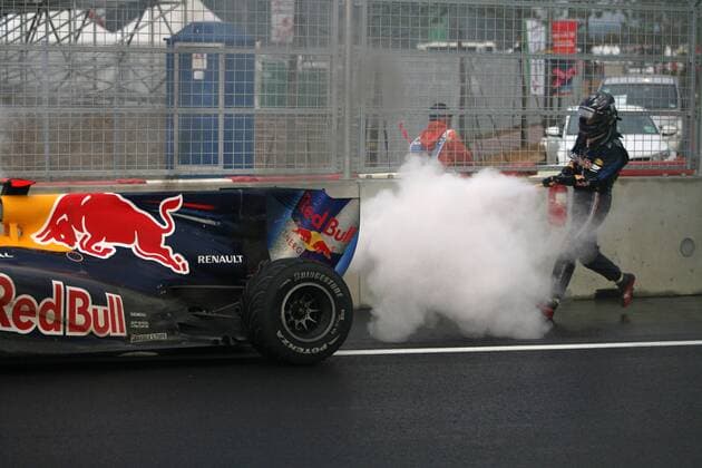 Race, Sebastian Vettel (GER), Red Bull Racing, RB6 retires from the race Korean Grand Prix - 