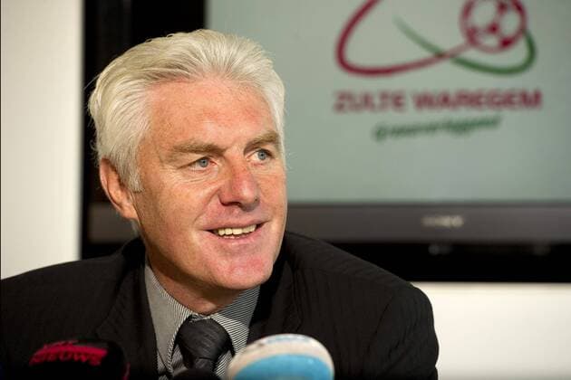 Präsentation von Hugo Broos - neuer Traner bei SV Zulte Waregem - - - 27.10.2010 - xPhotoNewsx 