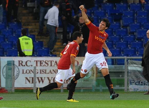 Nicolas Burdisso (Roma, re.) - AS Rom vs. US Lecce AntoniettaXBaldassarre o0 Jubel Freude