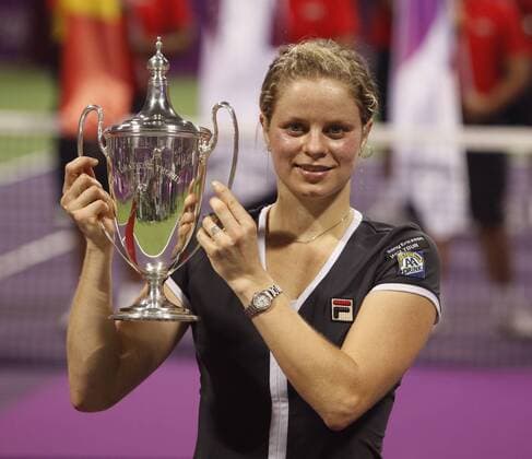 WTA Championships 2010 in Doha Qatar , internationales WTA TennisTurnier, WM, Damen Tennis, Finale,Endspiel:Siegerehrung, Siegerin Kim Clijsters (BEL) mit Pokal, Weltmeister