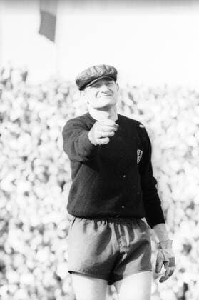 Torwart Petar Radi Radenkovic (1860) Fußball 1. BL Herren Saison 1965 1966, Karlsruher SC - TSV 1860 München 1:1, Karlsruhe, KSC Einzelbild Karlsruhe