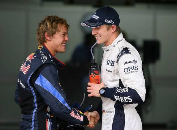 Formel 1, GP Brasilien in Interlagos: Nico Huelkenberg (Williams-Cosworth, re.) vor Sebastian Vettel (Red Bull Racing) auf der Pole Position