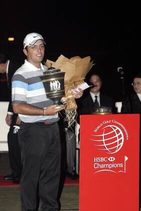 Francesco Molinari ITA gewinnt die HSBC World Championships in Shanghai  o0 Pokal Trophäe Objekt Siegerehrung Jubel Freude