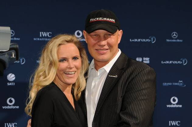 Laureus Medien Preis 2010 in Kitzbühel (Österreich). Foto: Axel Schulz (GER Boxen) mit Frau Patricia o0 Familie Frau