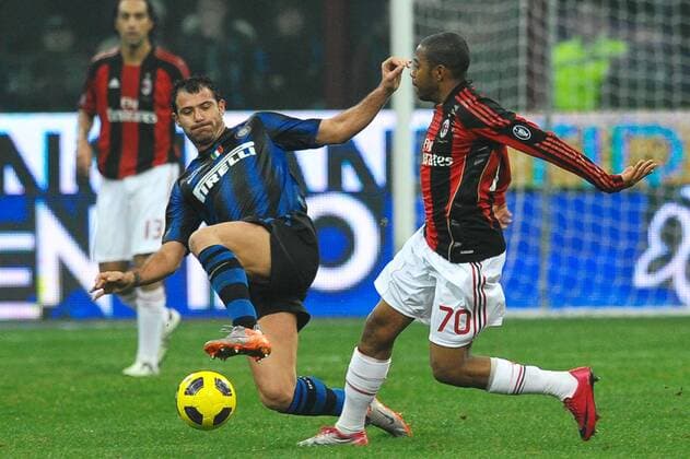 Dejan STANKOVIC Inter, Clarence SEEDORF Milan, 14 11 2010 - Inter Milan (blue) vs AC Milan -