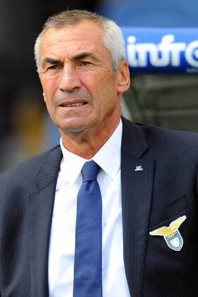Fußball, Trainerhistorie Lazio Rom von 1997 bis heute Lazio Rom (hellblau) - SSC Neapel (dunkelblau) - Trainer Edoardo Reja (Lazio) enttäuscht - 