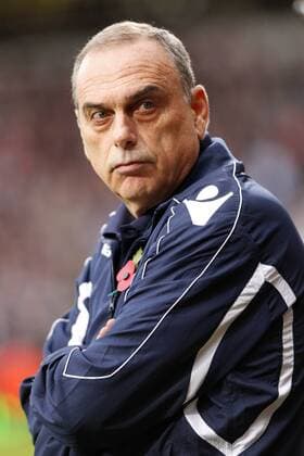Football - Premier League - West Ham United (Red) vs. Blackpool FC (White): : West Ham s Coach, Avram Grant at Upton Park 