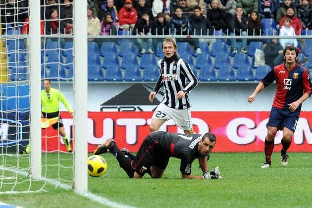 CFC Genoa (FC 1893) - Juventus Turin - Tor von Milos Krasic (Juve, Mitte) - 