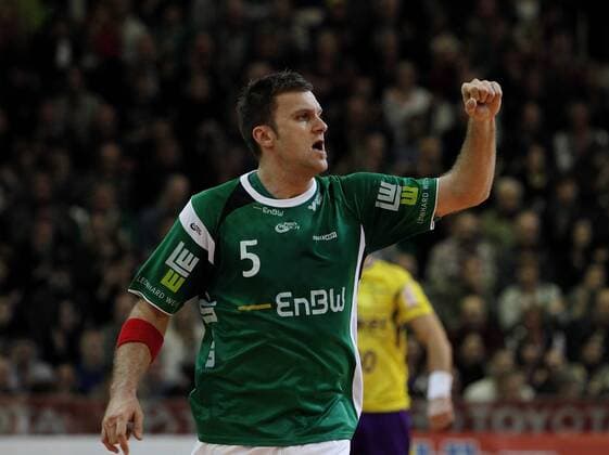Jubel Dragos Oprea (FAG) . Frisch Auf FA Goeppingen vs. Fuechse Berlin. Handball-Bundesliga 2010-2011 . Goeppingen , DEU, 04.12.2010 ,