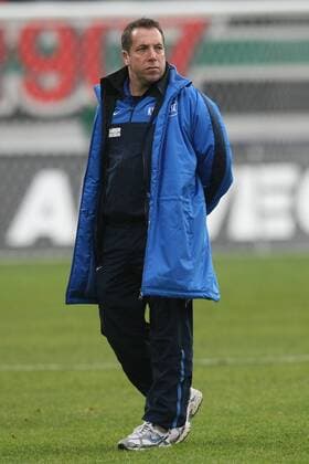 21.11.2010 - FC Augsburg vs. Karlsruher SC (Karlsruhe KSC) - Trainer Markus Kauczinski (Karlsruhe) .