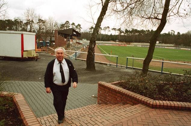 Gerd van Zoest, Ligaobmann vom SV Meppen, im Hindenburg Stadion. 2. BL Saison 1987 1988 am 01.04.1988. o0 Funktionär,