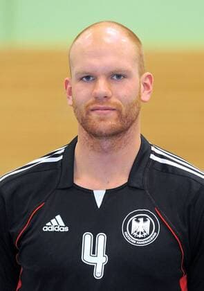 Ahrensburg, 4.1.2011 Trainingslager der Handball-Juniorennationalmannschaft in Ahrensburg: Alexander Becker (GER)