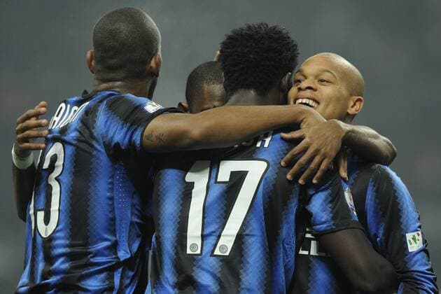 Coppa Italia Inter Mailand (blau) vs. CFC Genua 1893 (weiß) 3:2 Torjubel Mcdonald Mariga (17) und Jonathan Biabiany (R)  o0 Mc Donald