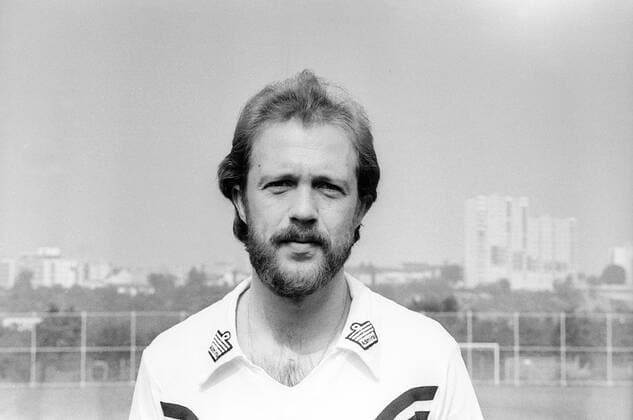 Gert Trinklein (Eintracht Frankfurt) Präsentation, Pressetermin, Porträt, Porträttermin
