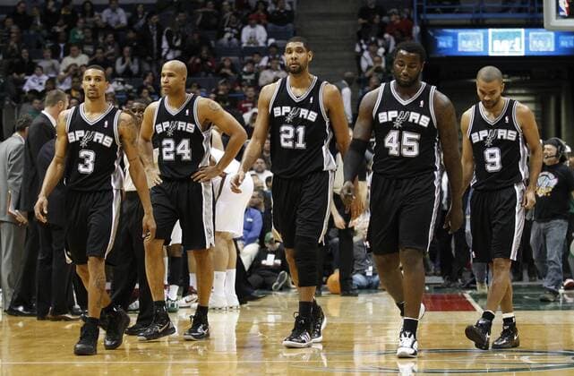MILWAUKEE - 12.01.2011 NBA - MILWAUKEE BUCKS vs. SAN ANTONIO SPURS 84:91 - f.l.: GEORGE HILL, RICHARD JEFFERSON, TIM DUNCAN, DEJUAN BLAIR and TONY PARKER - SAN ANTONIO SPURS -  12012011KSK189