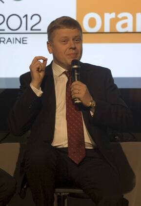 19.01.2011 Warschau - UEFA EURO 2012 Polen Ukraine, Präsentation des neuen Sponsors Orange - MACIEJ WITUCKI,  20110119CSBW0012