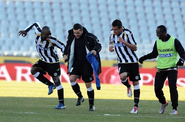 Schlussjubel Udine . Udinese Calcio vs Inter Mailand (schwarzblau) - NicoloXZangirolami