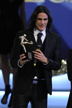 Oscar del Calcio - Gala anlässlich der Wahl zum Fussballer des Jahres Italiens in Mailand - Edinson Cavani (SSC Neapel) - Bester Spieler bei der Fanwahl -  o0 Verleihung Preisverleihung