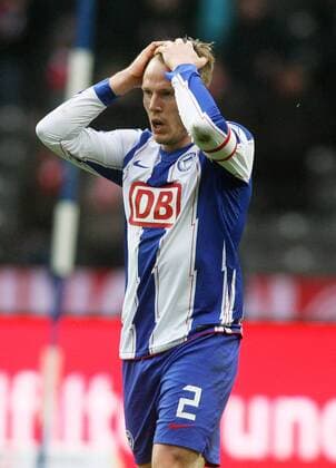 Hertha BSC Berlin - Fortuna Düsseldorf - Christian Lell (Hertha) enttäuscht
