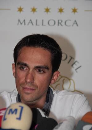 Alberto Contador has confirmed that he will not be retiring from cycling even if he is eventually banned and said that he will appeal against any kind of sanction..Speaking in a press conference on Friday, his first since he heard he would receive a one-year ban for clenbuterol, the Spaniard said I have no plans to quit. But above all, I consider this ban to be totally unfair. . I ve never doped. I m an example of what it means to race clean.  (24110847)