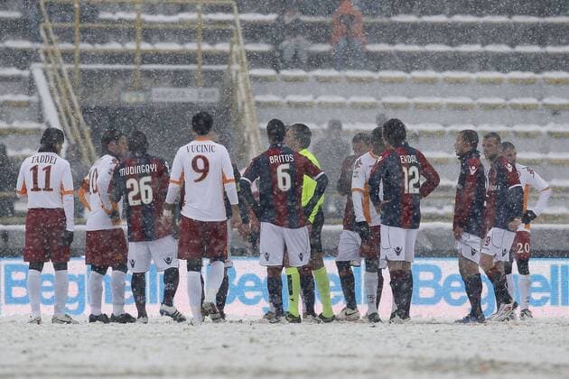Bologna 30 01 2011 - Serie A FC Bologna - AS Rom --- Spielabbruch wegen Schnee  o0 kurios