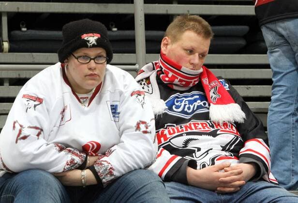 Enttäuschte KEC Kölner Haie (EC) Fans