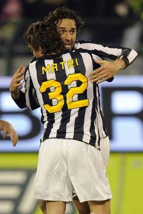 Cagliari Calcio (rot) - Juventus Turin (schwarz): Alessandro Matri (vorn) und Luca Toni - Jubel  o0 Juve Jubel Freude