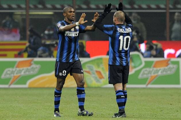 Serie A - Inter Mailand (blau) vs. AS Roma (weiß) - Samuel Eto o (L), Wesley Sneijder  o0 Jubel, Freude,