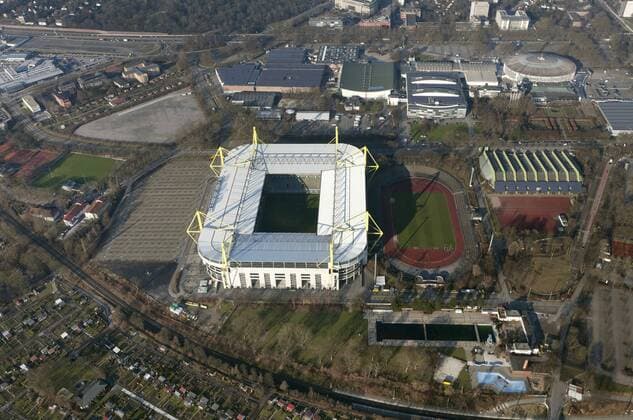 Signal Iduna Park, Heimspielstätte von Borussia Dortmund o0 BVB Westfalenstadion totale