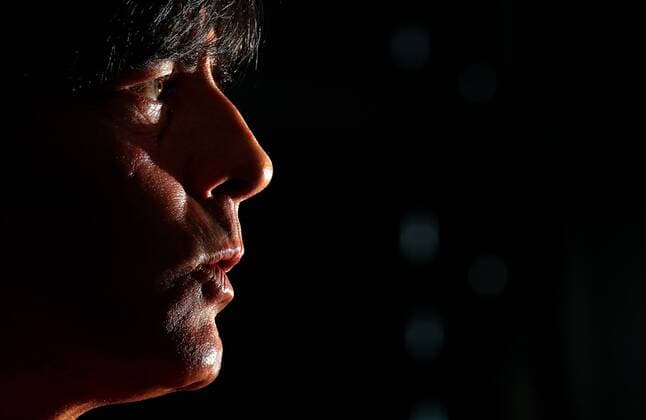 Dienstag 08.02.2011, in Kamen, Deutsche Nationalmannschaft, Deutschland, Bundestrainer Joachim Loew (GER) DeFodi018 o0 Trainer, Nationaltrainer