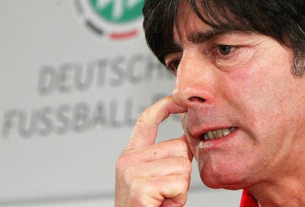 Dienstag 08.02.2011, in Kamen, Deutsche Nationalmannschaft, Deutschland, Bundestrainer Joachim Loew (GER) DeFodi018