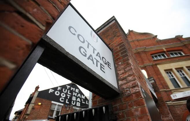 Donnerstag 29.04.2010, Premier League, Saison 09 10 - FC Fulham Stadion Zugang DeFodi018 o0 Craven Cottage Einlass Gate
