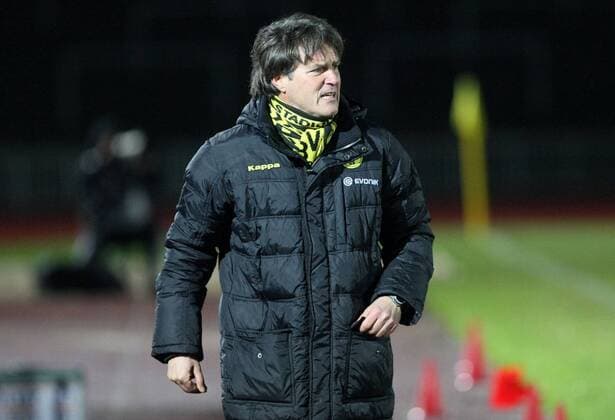 Borussia Dortmund U23 - Borussia Mönchengladbach U23. Trainer Theo Schneider (Dortmund U23)