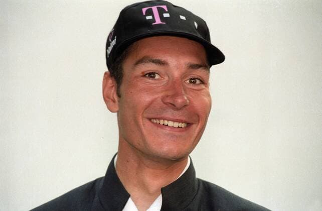 Erik Zabel (Deutschland Team Telekom) - Empfang nach der Tour de France 1997 Radsport Herren Straßenradsport 1997, Straße, Rad, Empfang, Tour de France Porträt Bonn Freude,