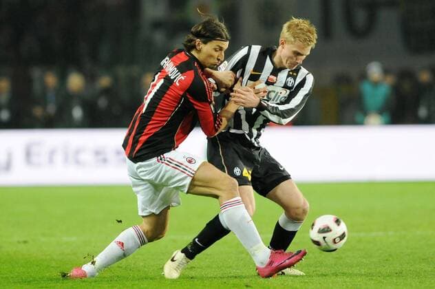 JUVENTUS TURIN (schwarz weiß) vs AC MAILAND (schwarz rot) --- Frederik SÖRENSEN (Juve) , Zlatan IBRAHIMOVIC (Mailand) --- DIGITAL vigantixinside