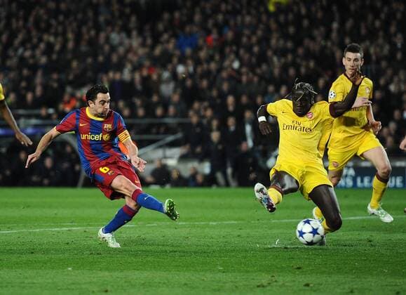 UEFA Champions League - FC Barcelona (red) vs. Arsenal FC London (yellow) - Xavi Hernandez of Barcelona scores their second goal at the Camp Nou, Barcelona  o0 Barca, Tor