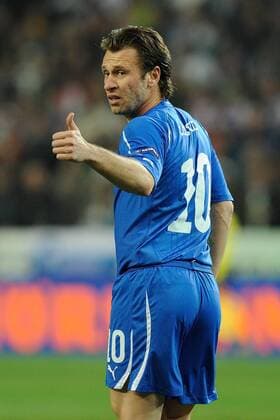 Slowenien (weiß) vs. Italien (blau) in Ljubljana --- Antonio Cassano 