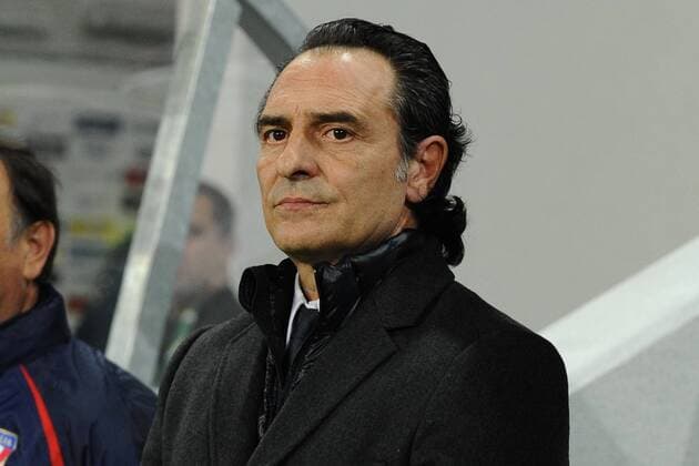 Slowenien vs. Italien in Ljubljana --- Nationaltrainer Cesare Prandelli (ITA)  o0 Trainer