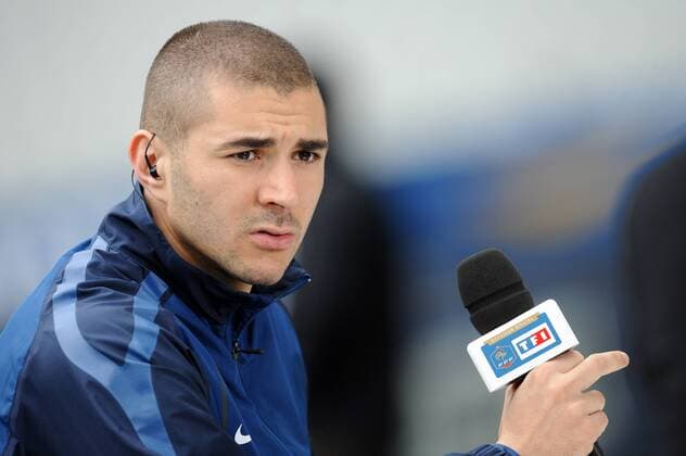 Training Frankreich: KARIM BENZEMA (FRA) im Interview - xNxLEGOUICxFEPx 