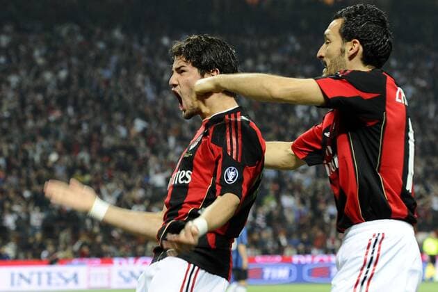 AC Mailand (rot) vs. Inter Mailand (blau) --- Torjubel Alexandre Pato (li.), Gianluca Zambrotta  o0 Jubel Freude Emotionen