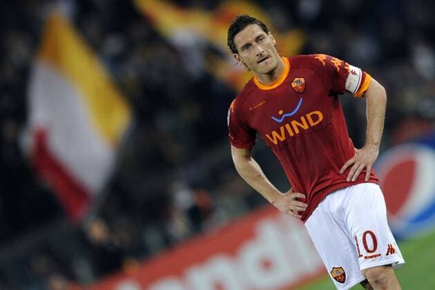 AS Rom (rot) - Juventus Turin (schwarz weiß Juve), Enttäuschung Francesco Totti 