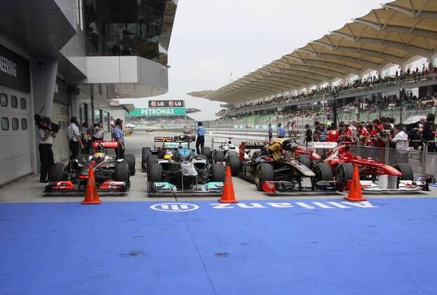 Die Rennwagen nach der Quali