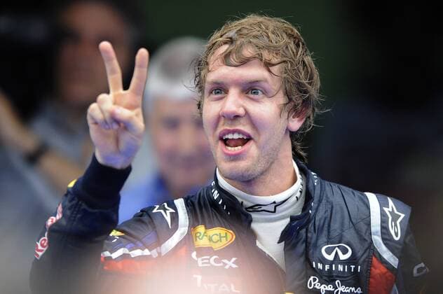 Sebastian VETTEL (GER), Red Bull Racing, Einzelbild, angeschnittenes Einzelmotiv, Halbfigur, halbe Figur, Jubel, Freude, Begeisterung, Gestik, winner, Sieger, Brustbild. Rennen, Formel 1:GP von Malaysia Sepang Circuit Kuala Lumpur, Saison2011,