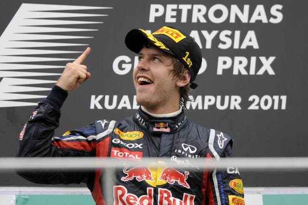 Sebastian VETTEL (GER), Red Bull Racing, Einzelbild, angeschnittenes Einzelmotiv, Halbfigur, halbe Figur, Jubel, Freude, Begeisterung, Gestik, winner, Sieger, Brustbild, Siegerehrung. Rennen, Formel 1:GP von Malaysia Sepang Circuit Kuala Lumpur, Saison2011, o0 Siegerehrung