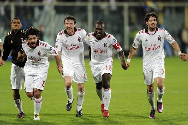 Serie A - ACF Fiorentina (AC Florenz, violett) - AC Mailand (weiss) 1:2 - Schlussjubel Milan - L-R - Kevin-Prince Boateng, Gennaro Gattuso, Mark Van Bommel, Clarence Seedorf, Alexandre Pato 