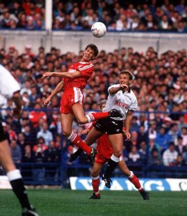 Gary Gillespie (Liverpool) Paul Goddard (Derby County) Derby County v Liverpool. 9 9 89. 