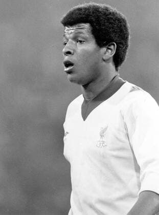 Großbritannien, Black History Month im Oktober - Sport Howard Gayle - Liverpool. Bayern Munich v Liverpool, European Cup semi-final 22 4 81. 